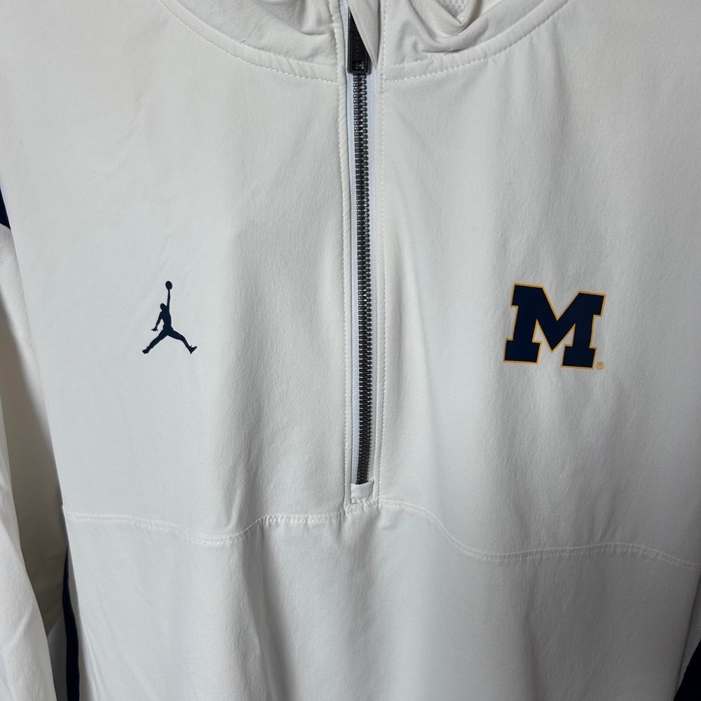 University Michigan Wolverines Jordan Football Coach 1/4 Zip Jacket XL - Picture 3 of 6